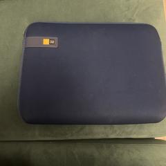 Blue Laptop Bag With Laptop, jak bylo nahlášeno na iLost