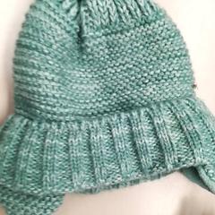 Muts Kinder muts met oortjes がiLostで Burgers' Zoo によって報告されました