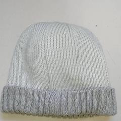 Vestiario - Muts, come riportato da Regio Antwerpen - Brussel utilizzando iLost