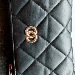 Wallet, as reported by Regio Antwerpen - Brussel using iLost