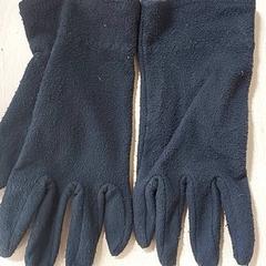 Vestiario - Handschoenen, come riportato da Centraal magazijn utilizzando iLost