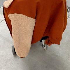 Veste veste vestes, a été signalé par IKEA Brest Guipavas utilisant iLost