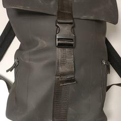 Poltsa - rugzak, gisa salatu by Centraal magazijn iLost erabiliz