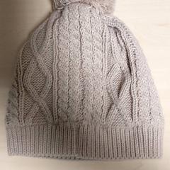 의류 - Muts Lichtbruin, iLost를 사용하여 Regio Oost-Vlaanderen에 보고됨