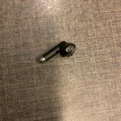 Earphone Black, as reported by MEININGER Hotel Brussels City Center using iLost