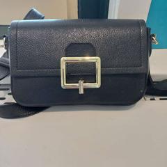 Bag, as reported by Arriva Limburg Zuid using iLost