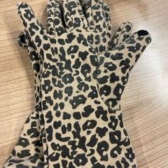 Rukavice panterprint, jak nahlášeno ACTA pomocí iLost