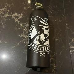 Botella Zwart, segundo informou Van der Valk Hotel Veenendaal usando iLost