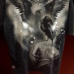 T shirt, zoals gemeld door TivoliVredenburg met iLost