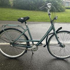 Cyaan/blauwe Gazelle damesfiets, segons s'ha informat a iLost