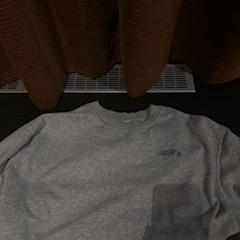 İLost kullanarak Hotel V Fizeaustraat tarafından bildirildiği gibi Tişört