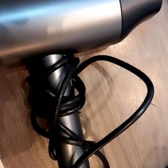 Fén, jak nahlášeno Leonardo Royal Hotel Amsterdam pomocí iLost