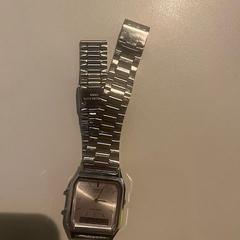 Se SILVER, som rapportert av Room Mate Bruno ved bruk av iLost