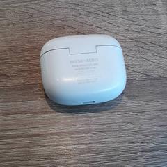 Airpods kasua Wit, gisa salatu by EBS Tramplein iLost erabiliz