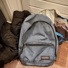 Blue backpack, iLost에 보고됨