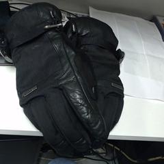 Handschoenen, as reported by SnowWorld Landgraaf using iLost