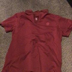 Camisa Rood, ha sido reportado por Van der Valk Hotel Zwolle con iLost
