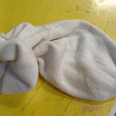 ビーニー Adulte blanc がiLostで IKEA Lille によって報告されました