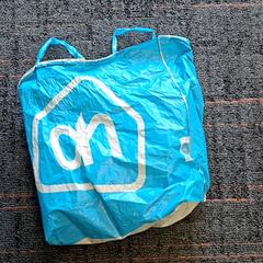 가방, iLost를 사용하여 Connexxion Amstelveen에 보고됨