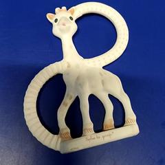 Toy pour bébé Girafe, as reported by IKEA Rennes - Pacé using iLost