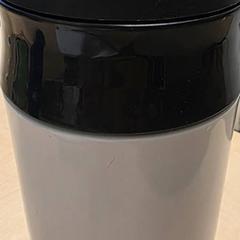 Copo para beber, como reportado por Haaglanden Medisch Centrum utilizando o iLost