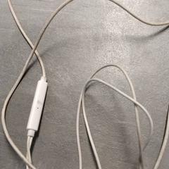 Słuchawka Wit, zgłoszono przez Arriva Friesland / Groningen przy użyciu iLost