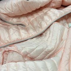 ジャケット roze がiLostで VITAZ campus Sint-Niklaas によって報告されました