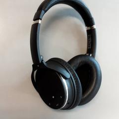 Hodetelefoner, som rapportert av Vrije Universiteit Brussel (VUB) ved bruk av iLost