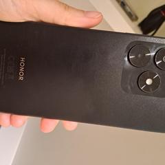 Mobiele telefoon Honor (Focus Filmtheater), iLost에 보고됨