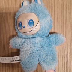 Peluche lichtblauw, como reportado por IKEA Hengelo utilizando o iLost