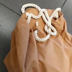 Väska - jutte zak, rapporterat av Centraal magazijn med iLost