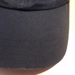 Gorra zwart, ha sido reportado por Walibi Holland con iLost