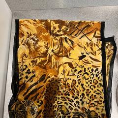 Sjal Leopard, rapporterat av IKEA Jönköping med iLost