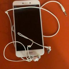 Mobiltelefon & Smartphone, rapporterat av MEININGER Hotel Bordeaux Gare Saint-Jean med iLost