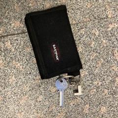 キー付きキーケース がiLostで Regio Oost-Vlaanderen によって報告されました