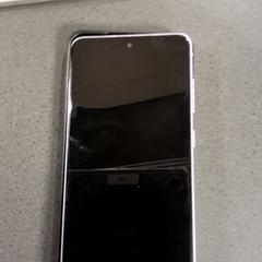 Telèfon mòbil Rose Samsung, segons ha informat Breng Nijmegen mitjançant iLost