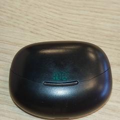 Elektronika - Draadloze oortjes, amint azt Regio Antwerpen - Brussel az iLost segítségével jelentette.