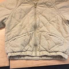 ジャケット がiLostで Pathé Utrecht Leidsche Rijn によって報告されました