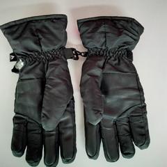 İLost kullanarak Twisto tarafından bildirildiği gibi Eldivenler