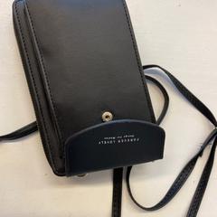 Tasje, ako bolo nahlásené Awakenings Summer Festival pomocou iLost