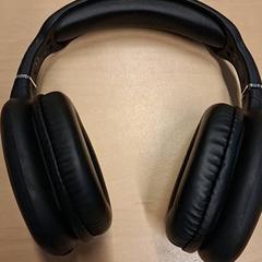 Auriculars, segons ha informat RET mitjançant iLost
