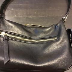 Taška, jak nahlášeno U-OV Utrecht pomocí iLost