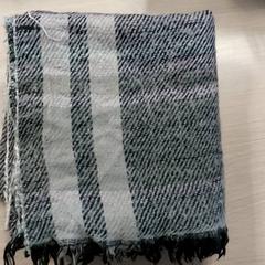 Oblečení Sjaal, jak nahlášeno Regio Limburg - Leuven pomocí iLost