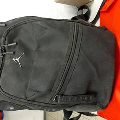 İLost kullanarak Centraal magazijn tarafından bildirildiği gibi Sırt çantası - Jordan.