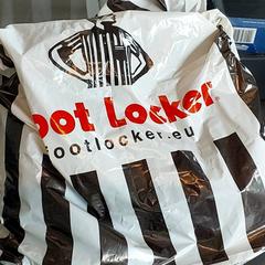 Sac Plastiek tas, a été signalé par Centraal magazijn utilisant iLost