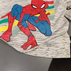Children's sweater, as reported by Qbuzz GD Groningen HS using iLost