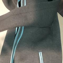 Kleding - Vest, rapporterat av Centraal magazijn med iLost