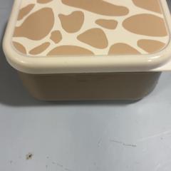 Podnos, jak nahlášeno Fenix pomocí iLost