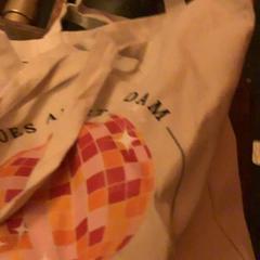 Handtas Moes, gisa salatu by Café Leentje iLost erabiliz