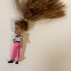 Poupée, a été signalé par Pathé Schiedam utilisant iLost